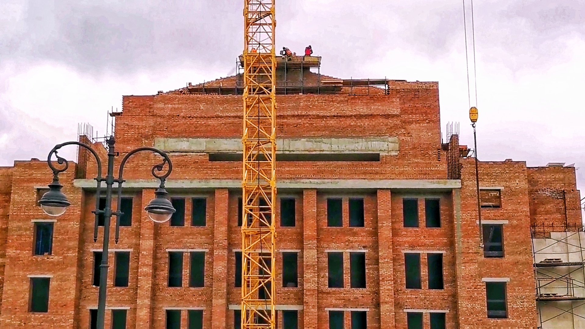 МАРИУПОЛЬ Новый драмтеатр Ремонт даёт свои результаты🏛️Восстановление и Жизнь Сегодня смотреть онлайн