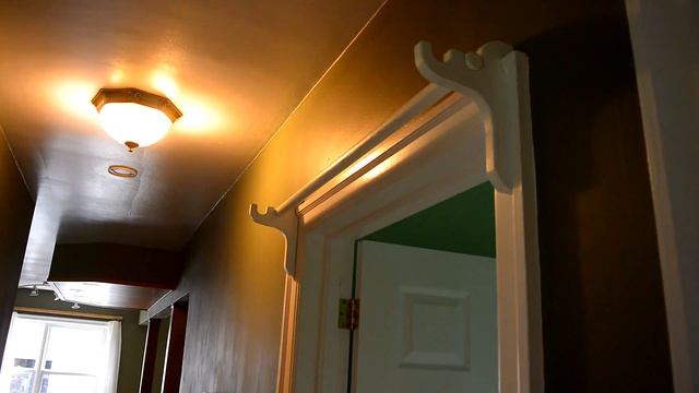 We sold our house, touring the old home. смотреть онлайн