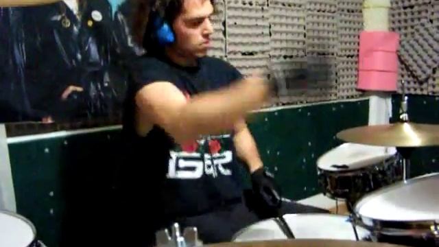 Guns N' Roses Drums Cover - "Bad Apples" by Berry смотреть онлайн