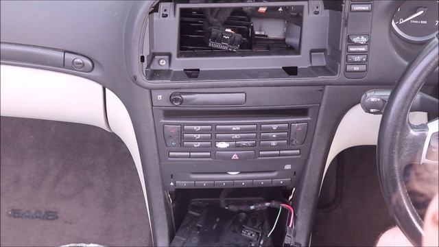 Saab 9-3 2003 -2006 LG Phone Radio Upgrade смотреть онлайн