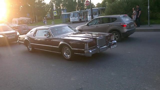 Lincoln Continental Mark IV смотреть онлайн