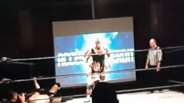 El Chato VS. Handsome JF VS. Karl Jepson VS. Zak Patterson смотреть онлайн