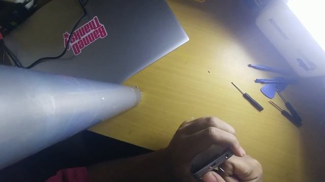 #tutorial bongkar iphone se смотреть онлайн