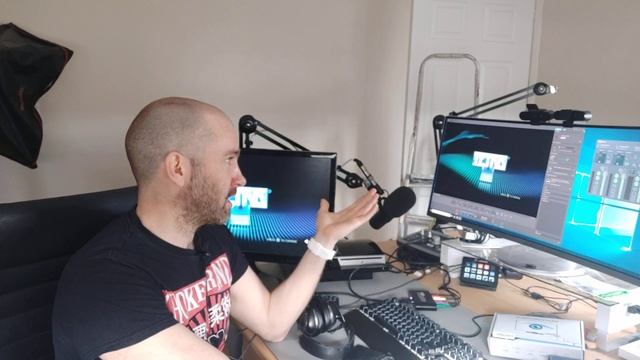 Goodbye HDCP, Hello Live Game Streaming смотреть онлайн