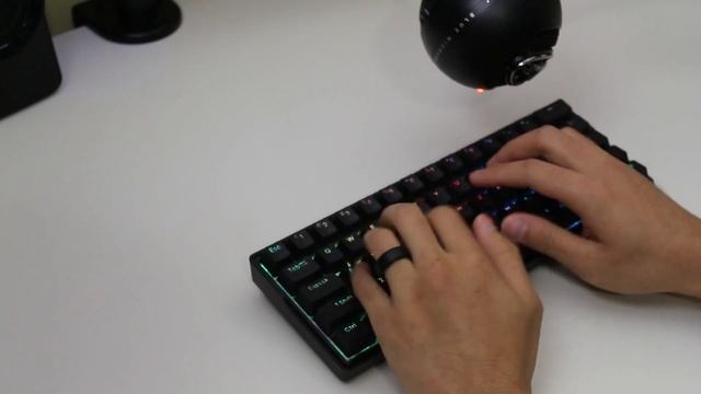 BEST 60% KEYBOARD 2020 $100 HOT-SWAPPABLE + BLUETOOTH + RGB? смотреть онлайн