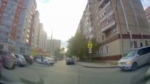 Движение на автомобиле по Тюмени до музыкальной школы, гостиницы Нефтяник и на Киевскую