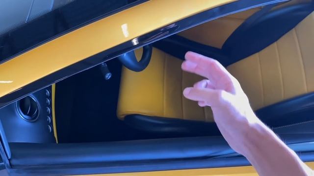 This STUPID Mistake Will Ruin a Lamborghini Murcielago… смотреть онлайн