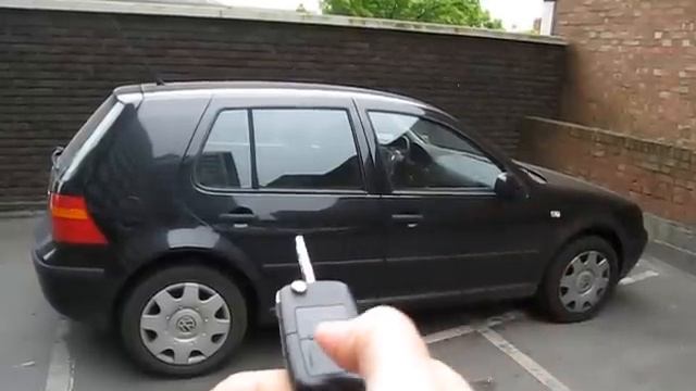 SECUduino: Volkswagen. CAN Confort.Roll Windows up/down using remote key. смотреть онлайн
