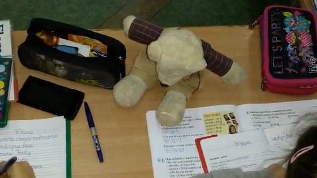 Kizoa Online Movie Maker: TEDDY AND STUDENTS FROM BRODNICA смотреть онлайн