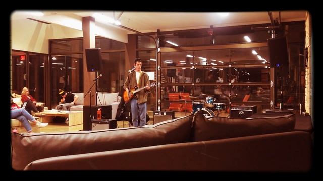 Apple Road (In a Lamb Language) -Matthew Nesselrodt смотреть онлайн