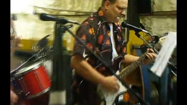 garage band 5 of 6.wmv смотреть онлайн