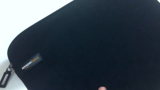Amazon Basics 13.3" laptop Sleeve смотреть онлайн