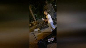 Кипелов - Я СВОБОДЕН / ПОТЕРЯННЫЙ РАЙ / парень взял гитару у уличного музыканта и спел!