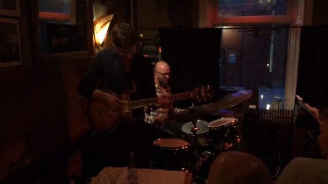 Rune Gustafsson´s guitar played by Erik Söderlind смотреть онлайн