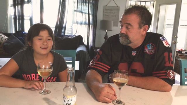 Sean & Mia’s Soda review #6: Apple 🍏Pie Soda by Melba’s Fixens смотреть онлайн