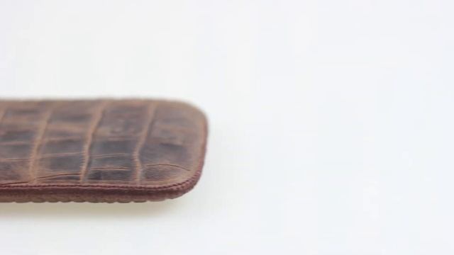 Bouletta Leather Phone Case - Lift Dragon - 001 смотреть онлайн