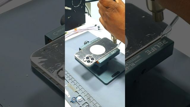 iphone 12 pro max back glass replacement/how to replace iphone 12 promax back glass in laser machin смотреть онлайн