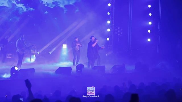 Behnam Bani - Man Ye Divoonam I Live In Concert ( بهنام بانی - من یه دیوونم ) смотреть онлайн