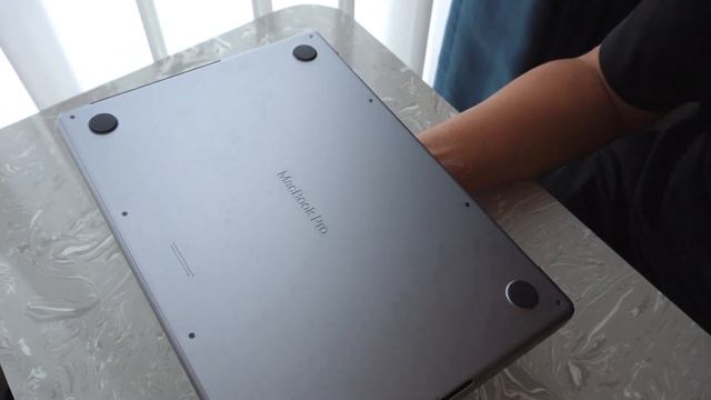 MacBook Pro 14 M2pro Unboxing (2023) смотреть онлайн