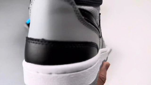 Nike Mac Attack Light Smoke Grey Black White смотреть онлайн