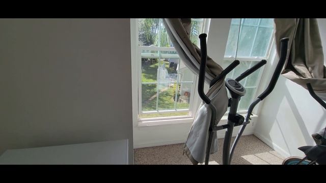 A Demon Breaks Our Bedroom Window смотреть онлайн