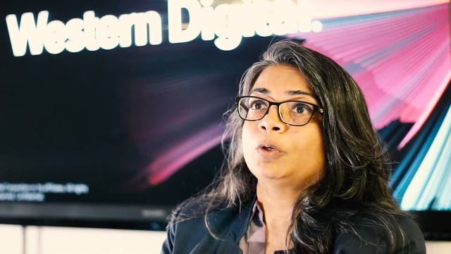 Western Digital delivers service on the customer’s terms in 16 languages смотреть онлайн