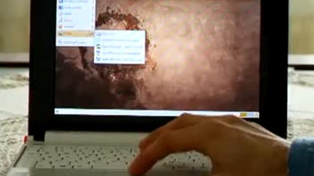 Acer Aspire one Ubuntu 8.10 смотреть онлайн