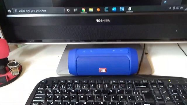 COMO CONECTAR QUALQUER CAIXA DE SOM BLUETOOTH NO PC E NOTEBOOK!! смотреть онлайн