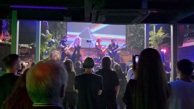 Your Screaming Silence - Remember Who You Are [feat. Oleg Izotov] (Live @ клуб IZI, Мск, 16.03.24) смотреть онлайн