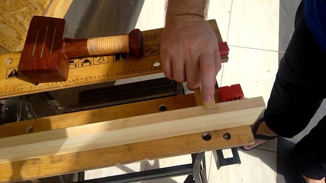 Make a pine bench seat for your Nenek смотреть онлайн