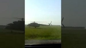 Как взлетает вертолёт? Ответ здесь.