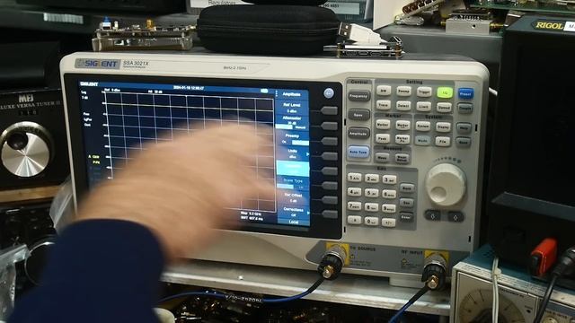 #1797 HMC7992 SP4T RF Switch 0.1-6 GHz смотреть онлайн