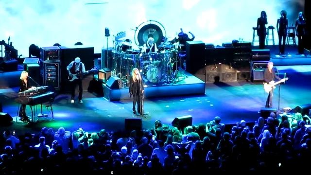 Fleetwood Mac-Silver Springs Live смотреть онлайн