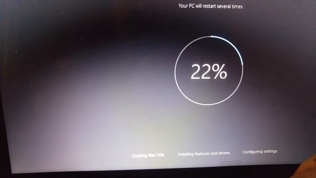 Updating to Windows 10 build 11082 смотреть онлайн