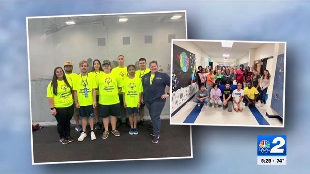 2024 Lee County Golden Apple Recipient: Michelle Smith смотреть онлайн
