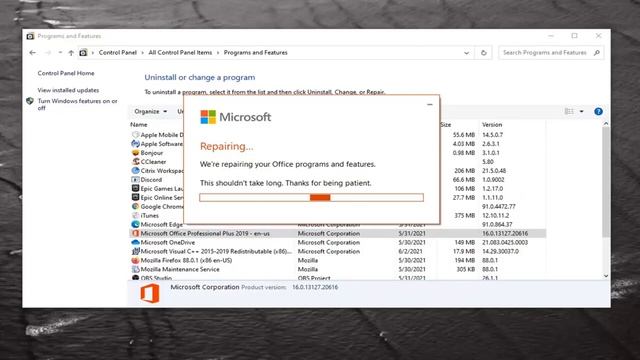 Fix Microsoft Office "Updating Office Please Wait a Moment" - Stuck Loading Update Office смотреть онлайн