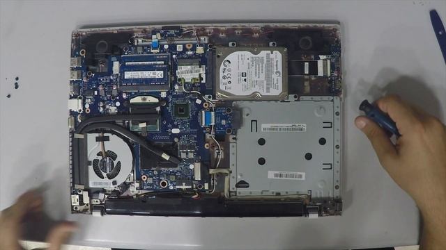 Lenovo IdeaPad Z510 HDD SSD Replacement 4k