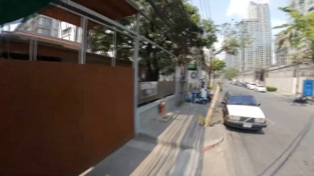 VLOG Insta 360 ONEX walk on street#1 смотреть онлайн