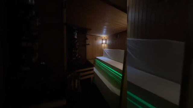 ОБЗОР БАНИ С БАССЕЙНОМ В СОЧИ. 2000Р/ЧАС. СУПЕР МЕСТО 😍 #отдых #сочи #баня #сочисегодня #обзорбани смотреть онлайн