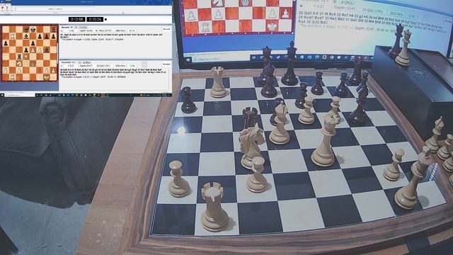 Stockfish 15.1 vs Berserk 10 Game in 20+1 смотреть онлайн