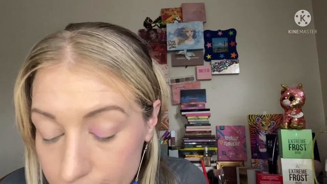 GRWM using Huda Mercury Retrograde Palette смотреть онлайн