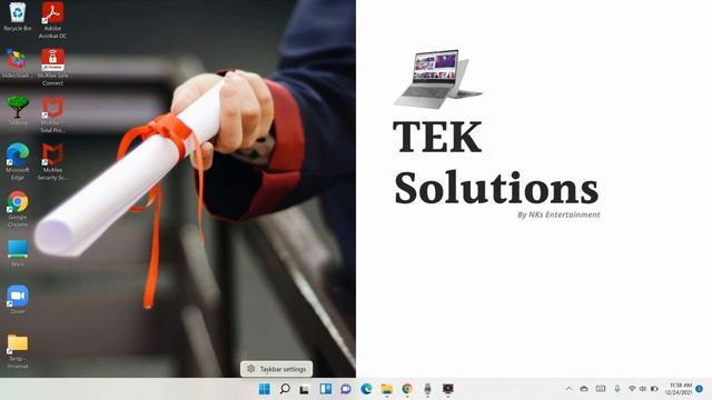 Windows 11 - Move Taskbar to Left, Center & Right Of the Screen, Customize Windows 11 Taskbar смотреть онлайн