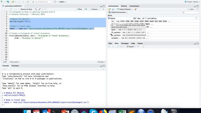Getting Started with RStudio and R - Video 4: The Environment Window смотреть онлайн