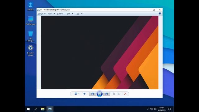 Windows 10 FlatLite v3 2021 смотреть онлайн