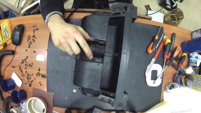 Rebuilding The Neglected Heater Box - Maserati Spyder Part 38 смотреть онлайн