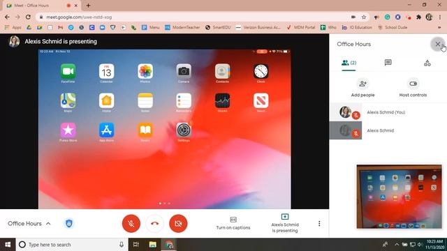 Sharing iPad screen in Google Meet as a Document Camera смотреть онлайн