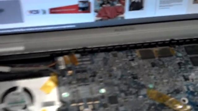 Installed new Motherboard into this MacBook Pro смотреть онлайн