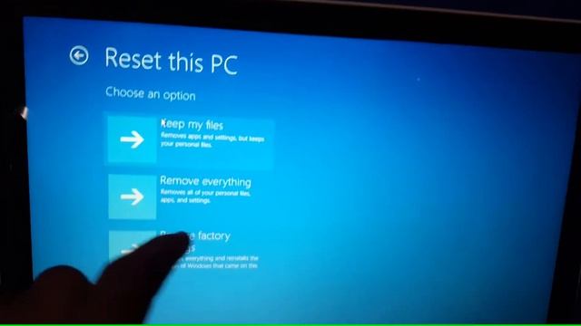 How To Reset Your Forgotten Windows 10 Password For Free смотреть онлайн