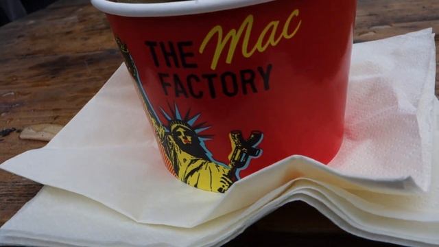 I COULDN'T LEAVE THE CITY WITHOUT TASTING THE “HEY MAC-ARENA” 🎵 @ MAC FACTORY IN LONDON 2019.11.02 смотреть онлайн