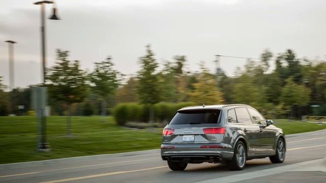 FANTASTIC! 2018 AUDI Q7 REVIEW YOUTUBE смотреть онлайн